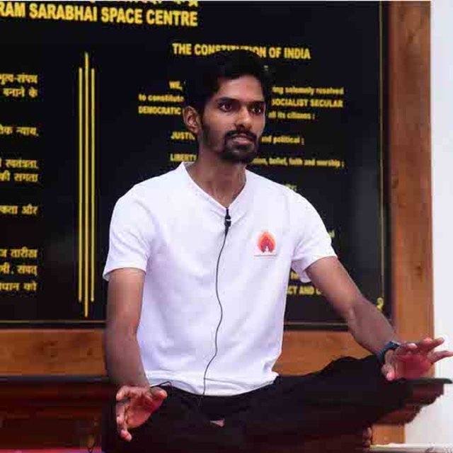 Syamlal Manikandan, Yoga Therapy Lead and Lecturer (YIC) at VHG Thiruvananthapuram